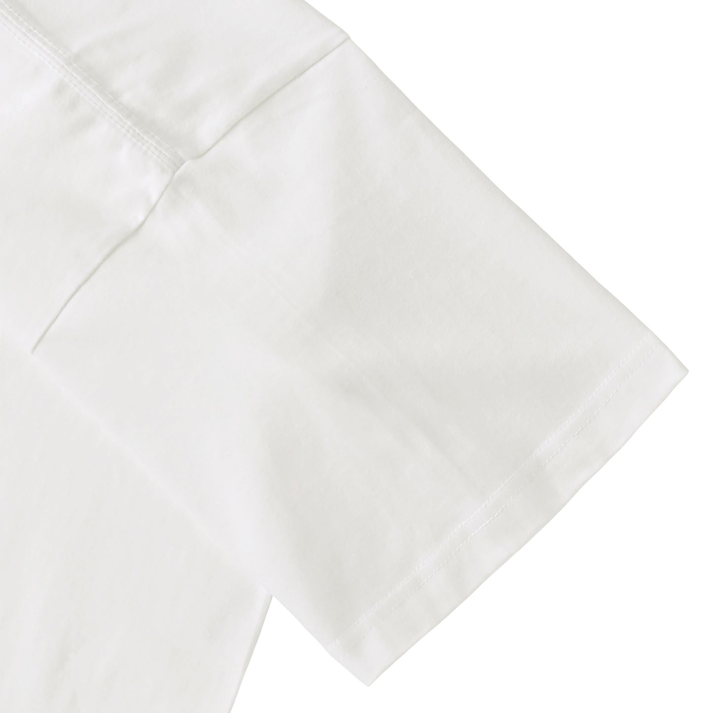 T-shirt white "Adventure"